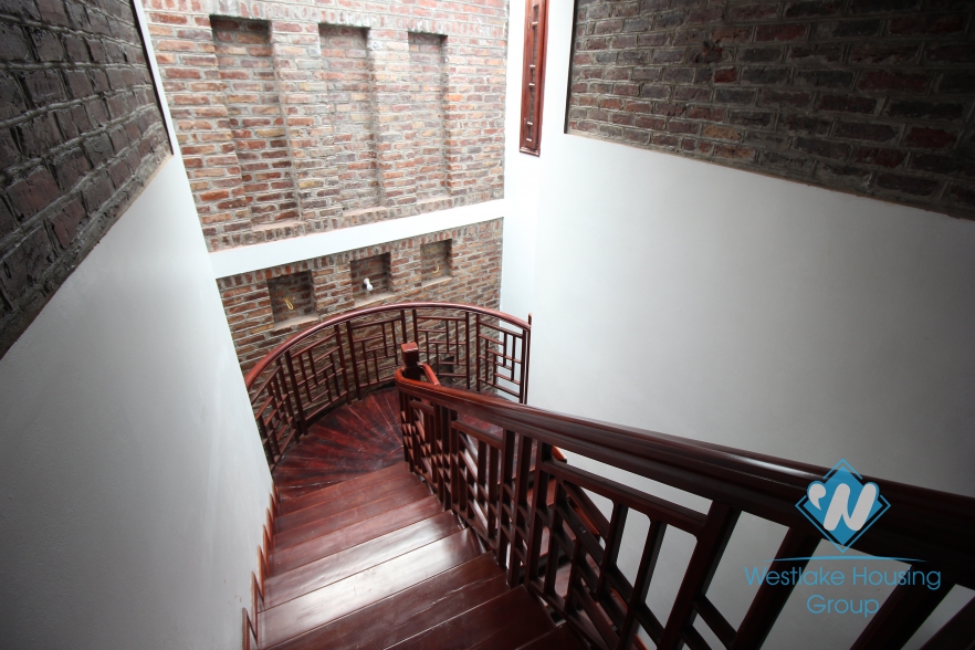 A unique villa with a luscious garden and swimming pool for rent in Tay Ho